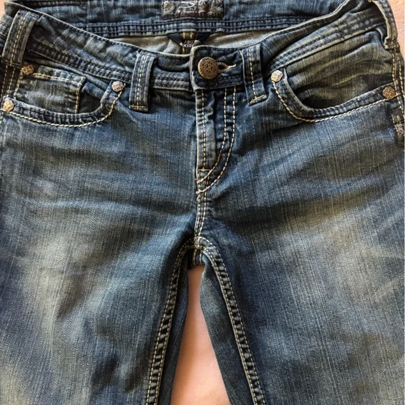 Silver Jeans Classic Blue Denim - Picture 2 of 4